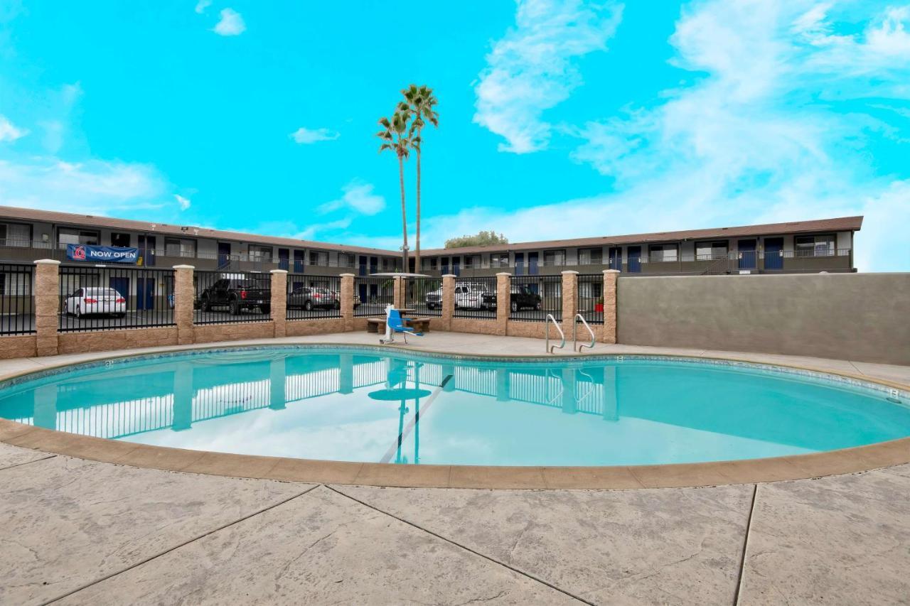 Studio 6 Suites San Bernardino, Ca Kültér fotó
